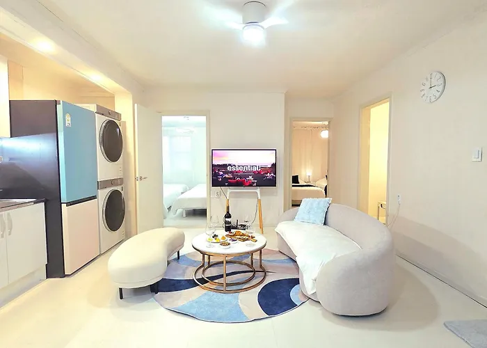 Seoul's 6-bed Boutique House
